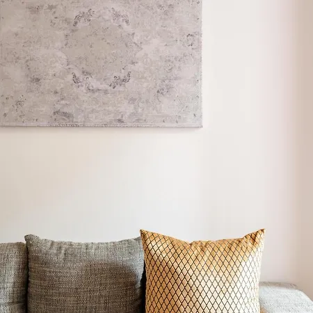 Suityrhome Rionemonti56 Appartement
